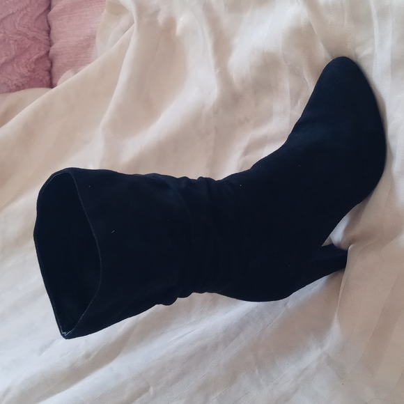 Black booties size 8 - Picture 4 of 11